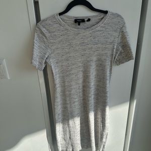 Theory gray t shirt dress size small